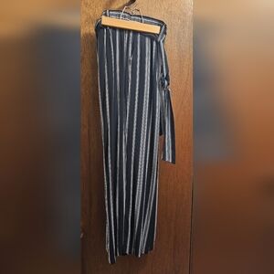 Karen Kane Black & White Wide Leg Pants Like New